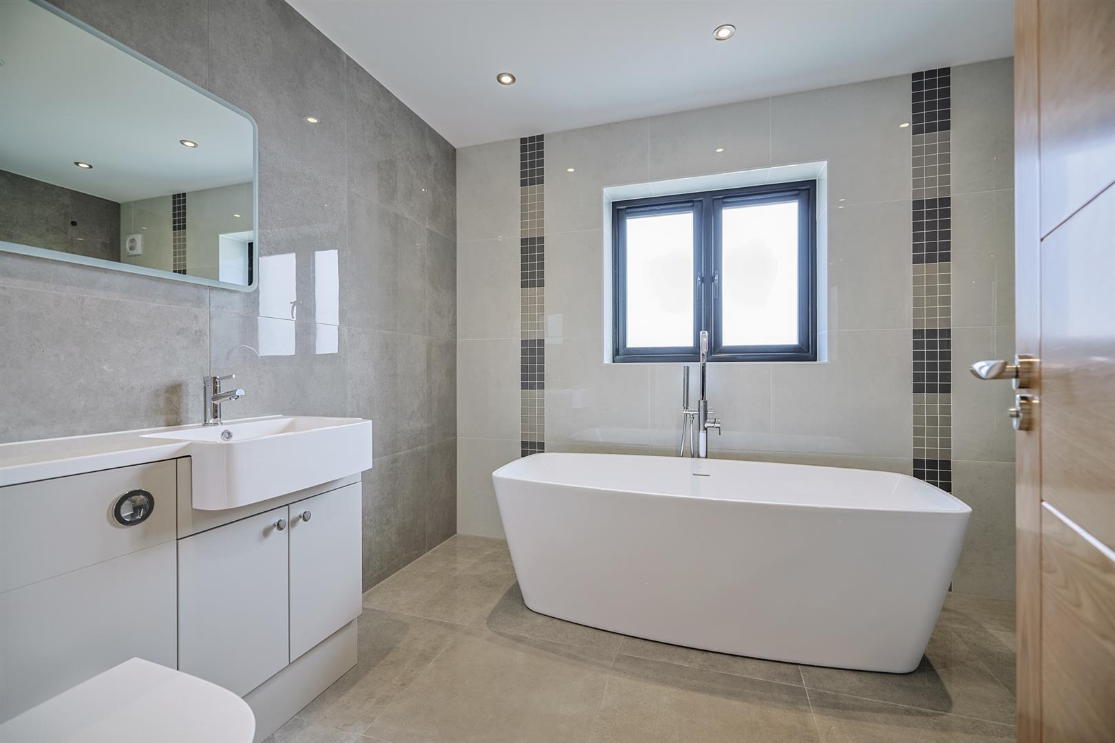 Clos Yr Ysgol, Milo, Llandybie, Ammanford, SA18 3PU